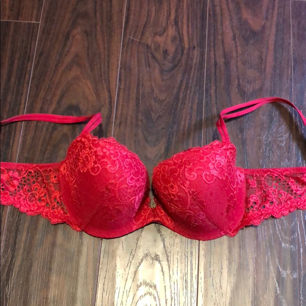 Victoria secret very sexy push up bra